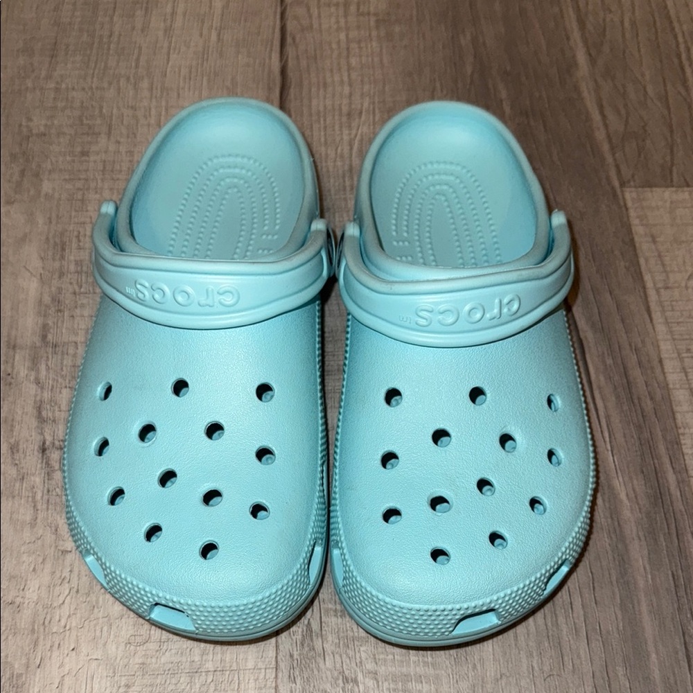 Crocs Classic Clog - Light Blue
